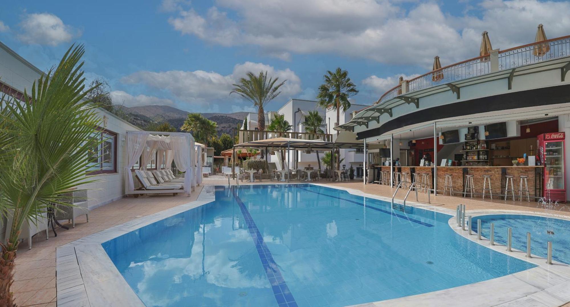 Bella Elena By Estia Aparthotel 3*